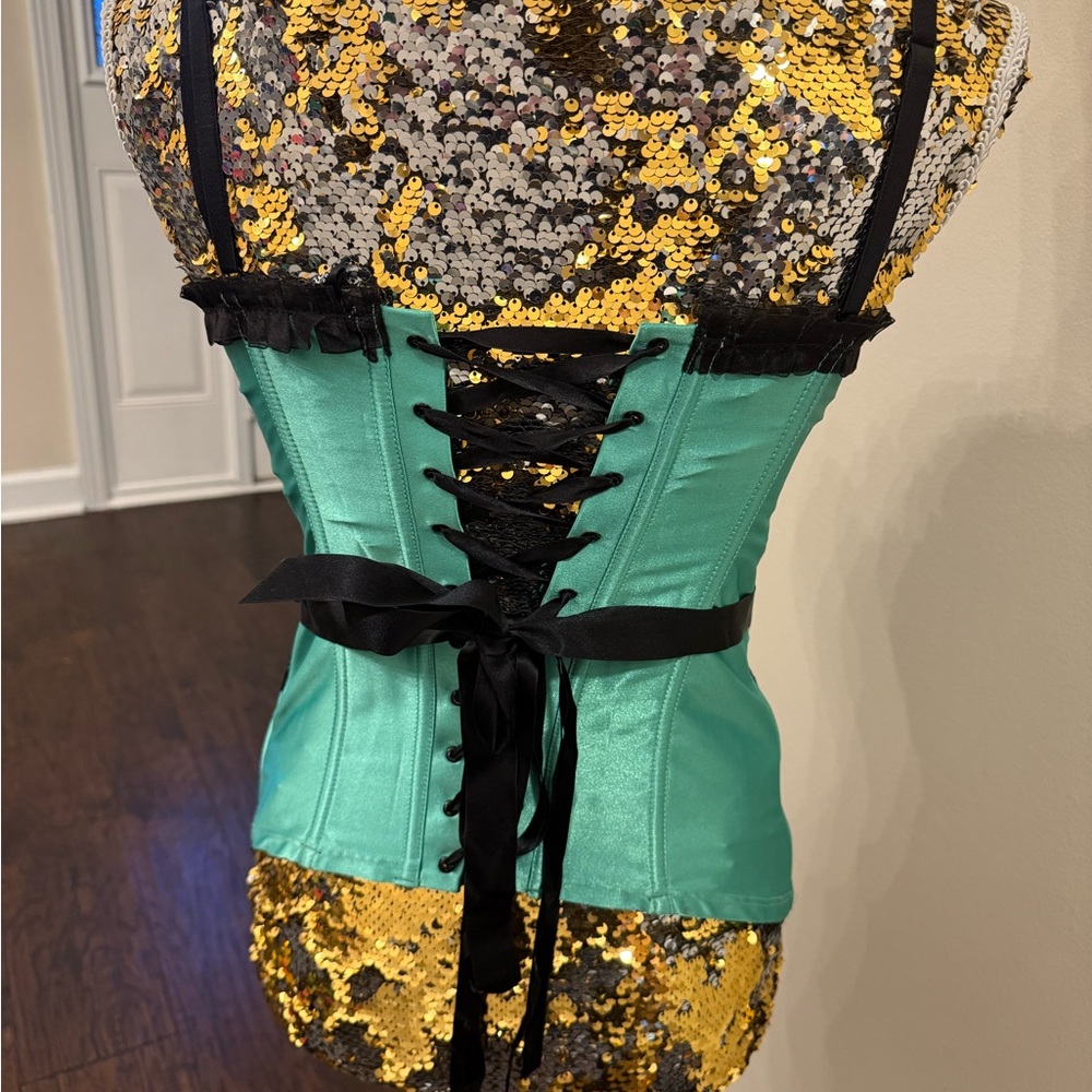 Fredrick’s of Hollywood vintage Green and Black Lace corset - Picture 2 of 8